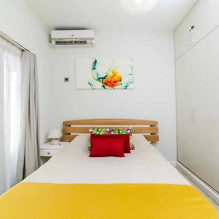 Beachcove Apartment 9 In Pereybere Pereybere Beach Eksteriør bilde